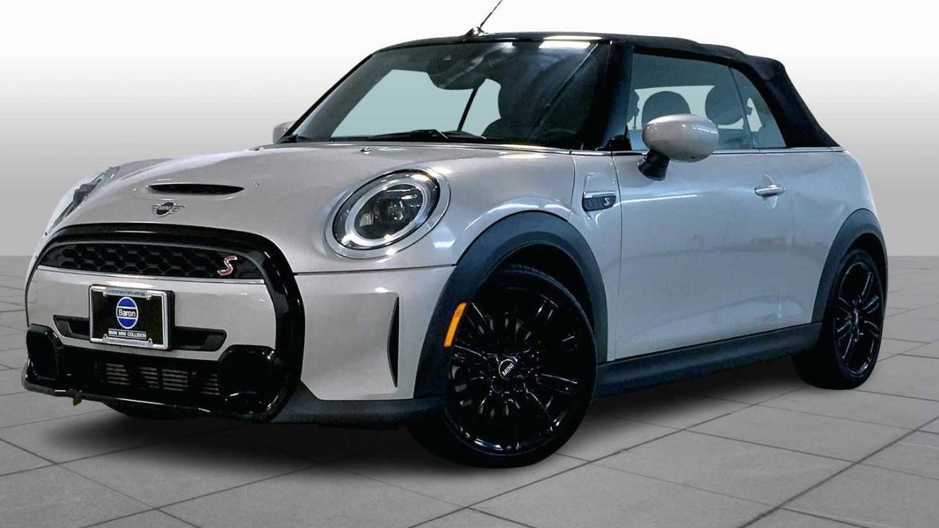 MINI COOPER CONVERTIBLE 2024 WMW43DL04R3R84516 image